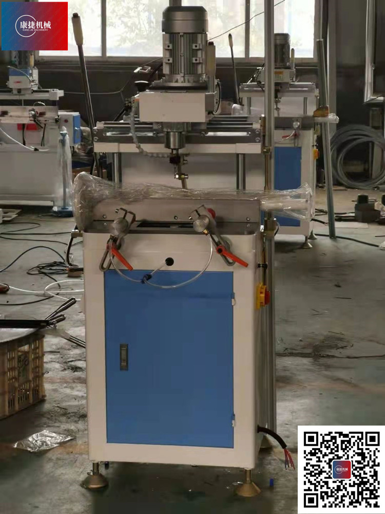 斷（duàn）橋鋁門窗設備—HLFX-300×100鋁型材單軸（zhóu）高速仿型銑床