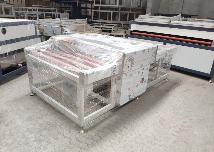 臥式中空玻璃設備主要包（bāo）括哪些設備